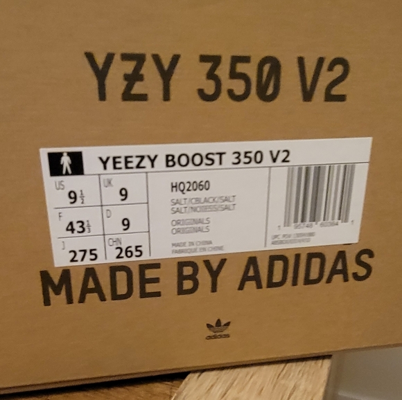 Fianal release RARE Blue Yeezy Boost 350 V2 - Picture 3 of 4